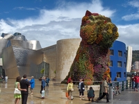 Bilbao puppy Jeff Koons